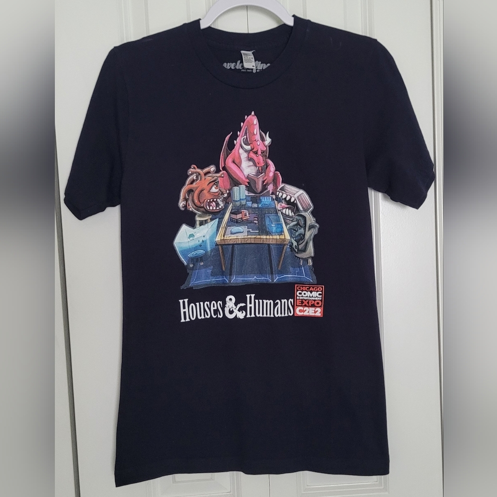 Chicago Comic Con C2E2 T-Shirt Size Small  D & D, Houses & Humans